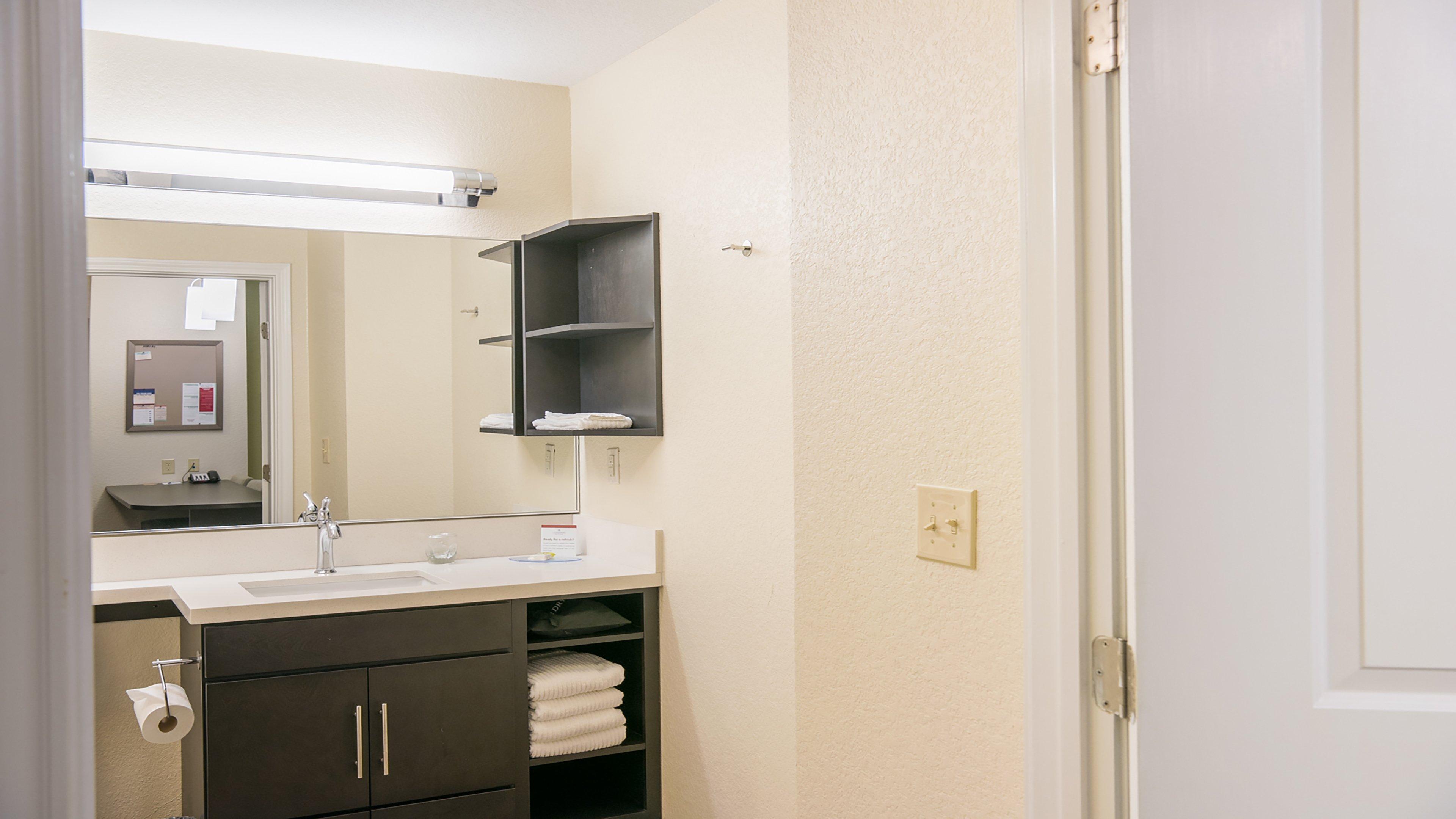Candlewood Suites Bay City By Ihg Exterior foto