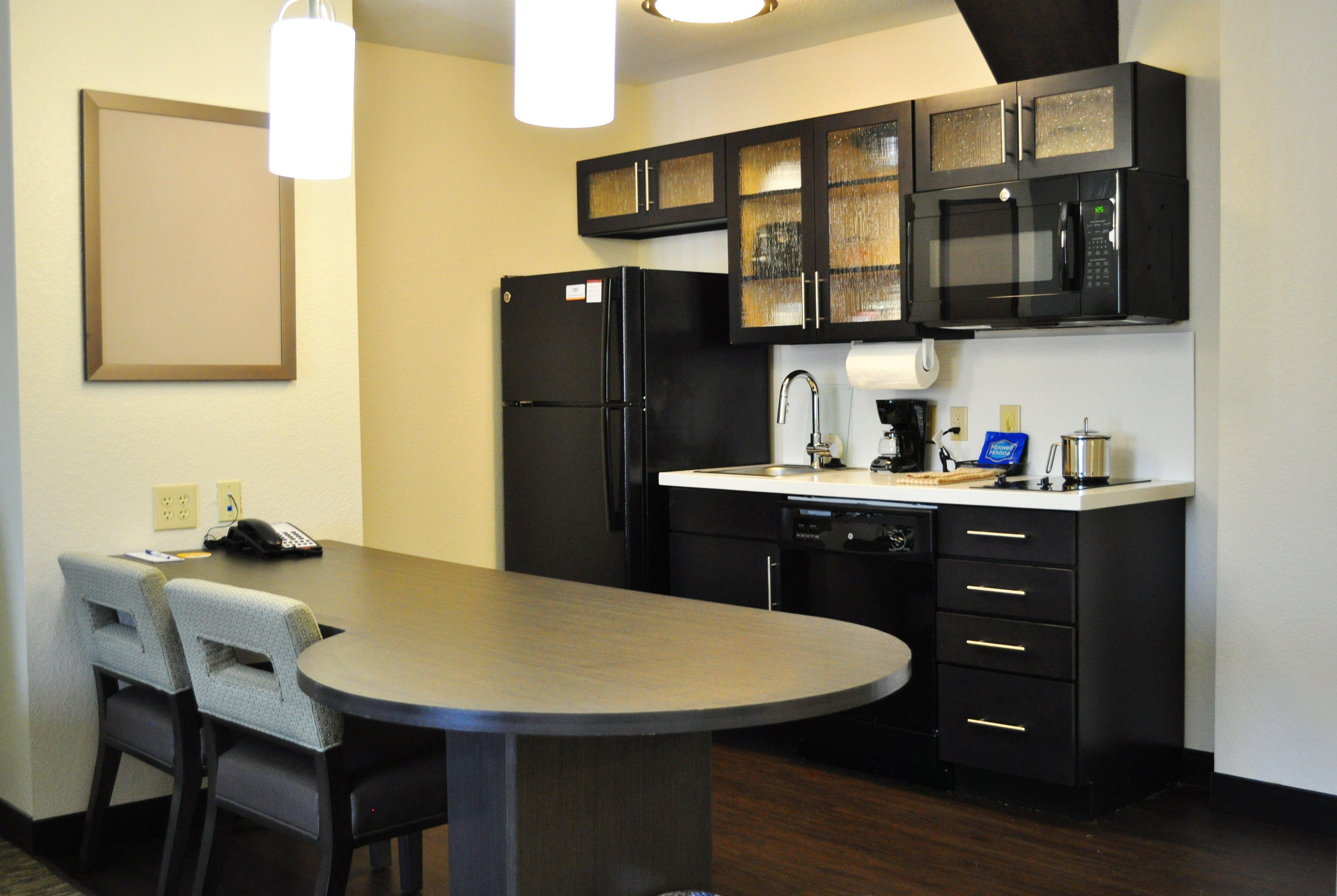 Candlewood Suites Bay City By Ihg Exterior foto