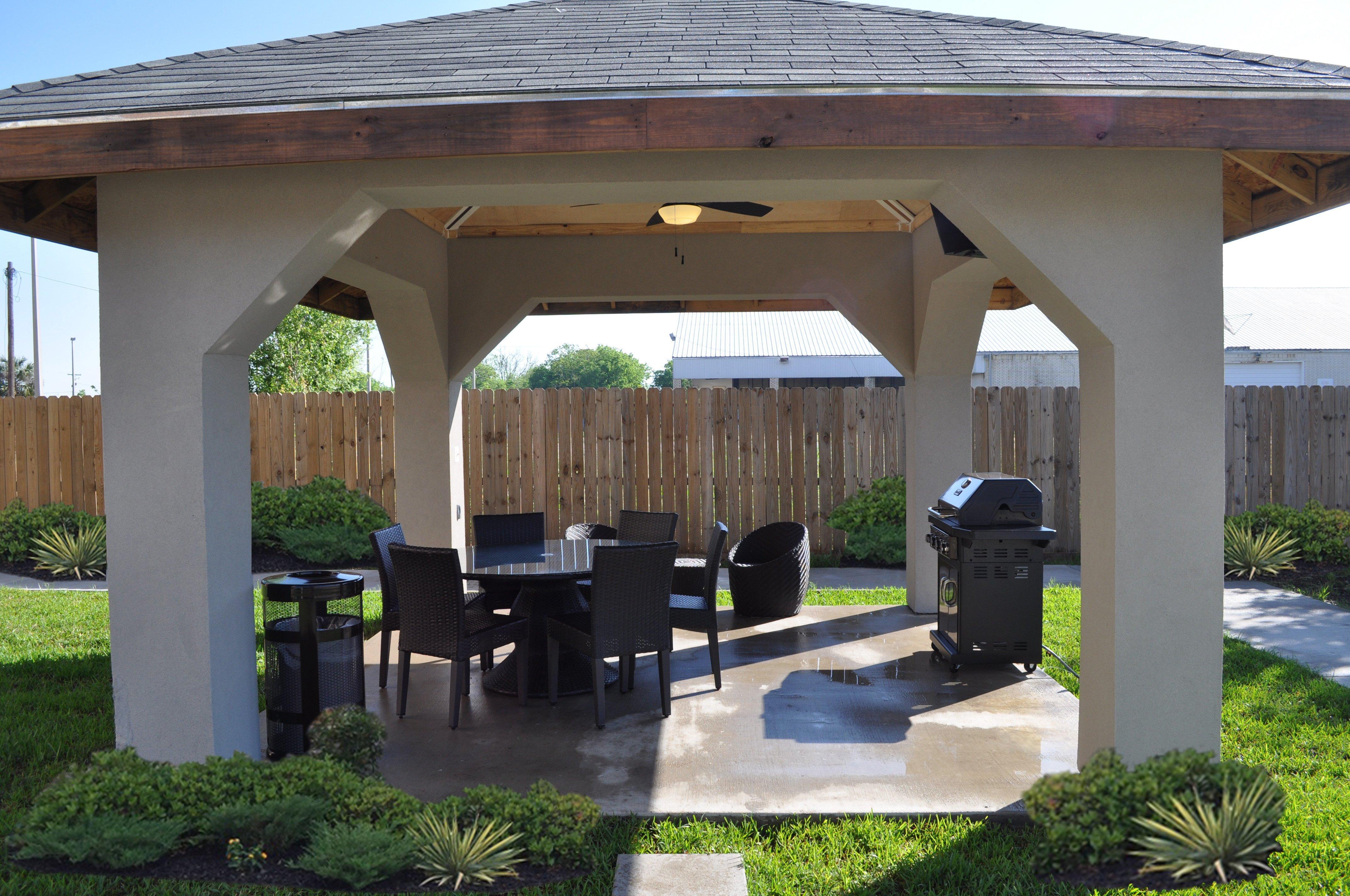 Candlewood Suites Bay City By Ihg Exterior foto